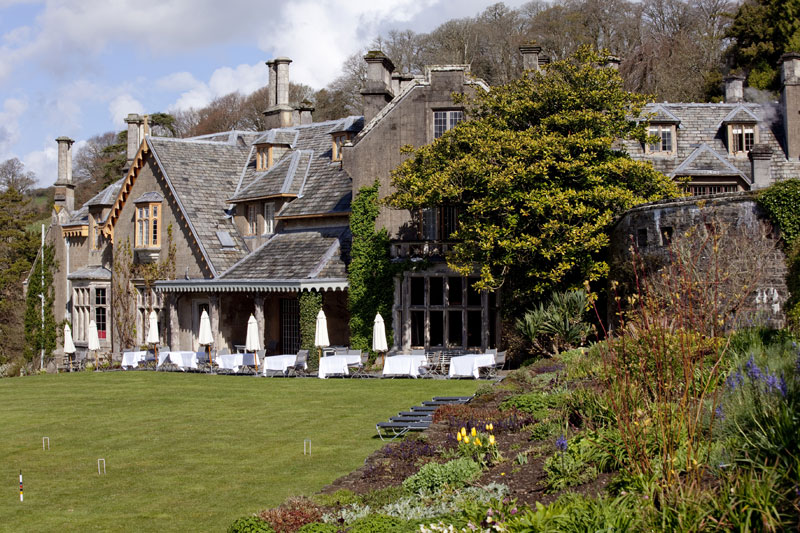 Endsleigh Hotel and croquet lawn