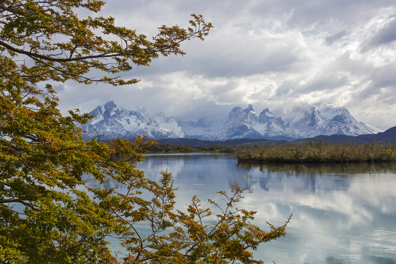 Lago Pehoe Patagonia