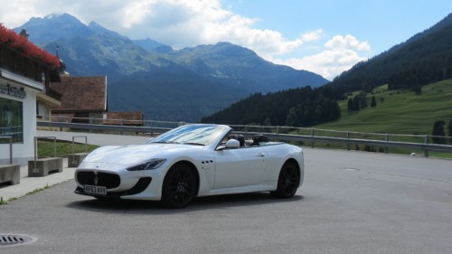 Maserati-GranCabrio-MC-in-theSwiss-Alps