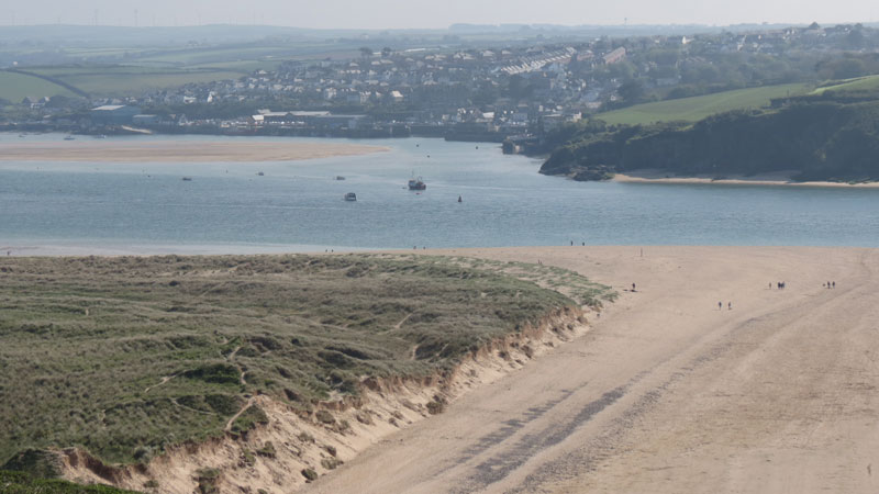 View-from-the-top-of-Brae-Hill-looking-towards-Rock-and-Padstow-Cornwall