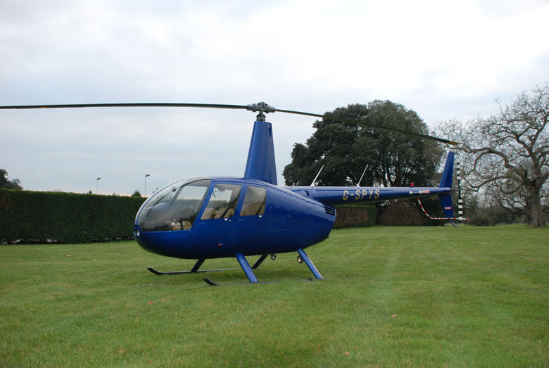 Robinson R44 G-SPYS